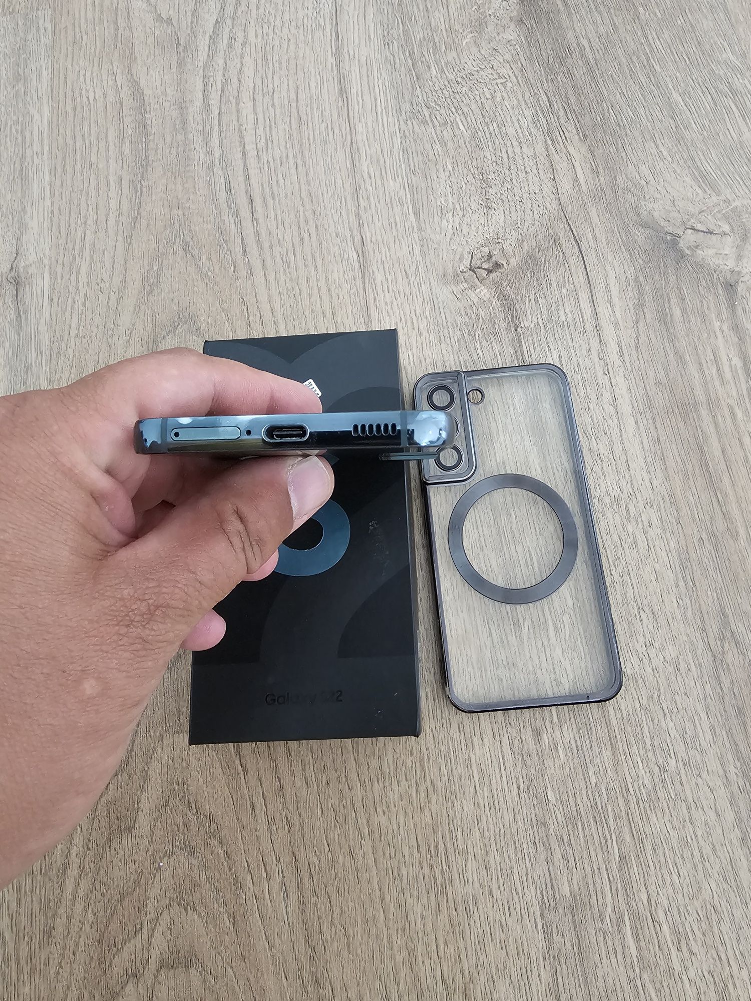 Vând Samsung S22