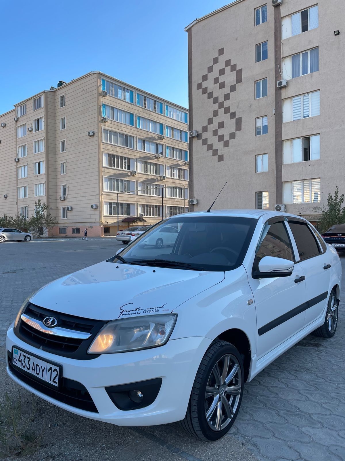 Атика R16 с шинами