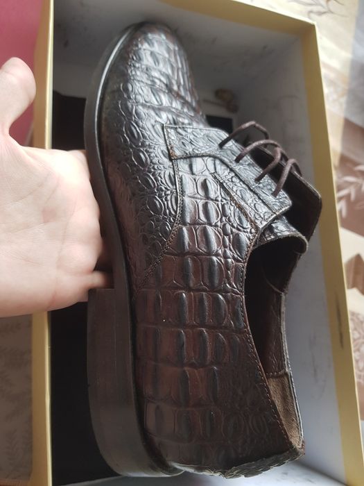 Pantofi bărbați din piele naturala