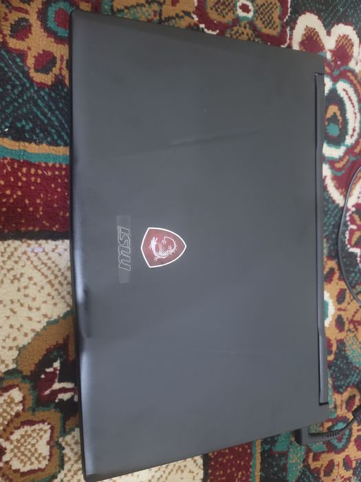 MSi gl63 8RC ноутбук