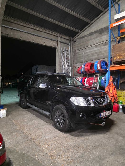 Nissan Navara 4×4 Platinum Long Automatic