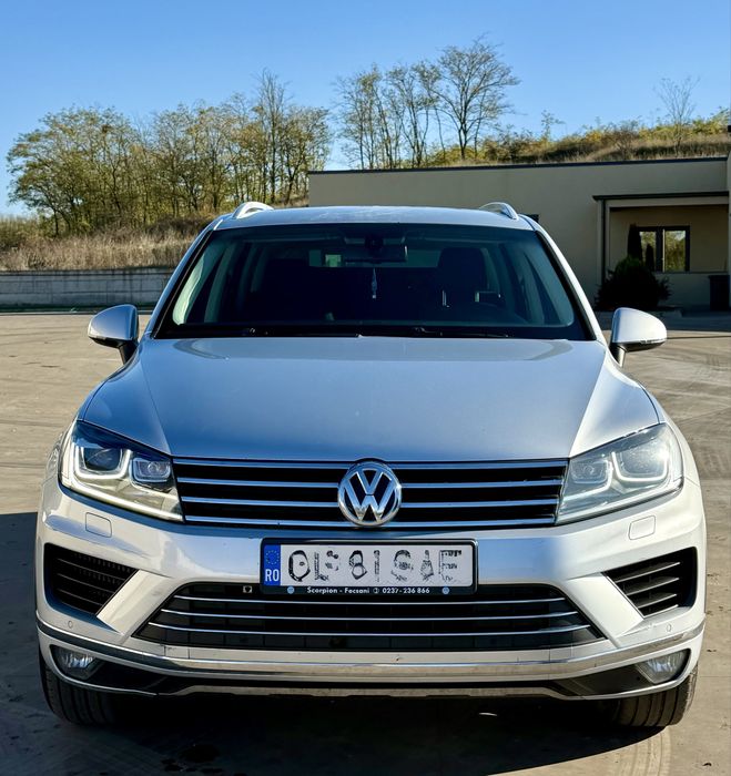 VW Touareg V6 TDI 204 CP 4x4 Automată – 2015