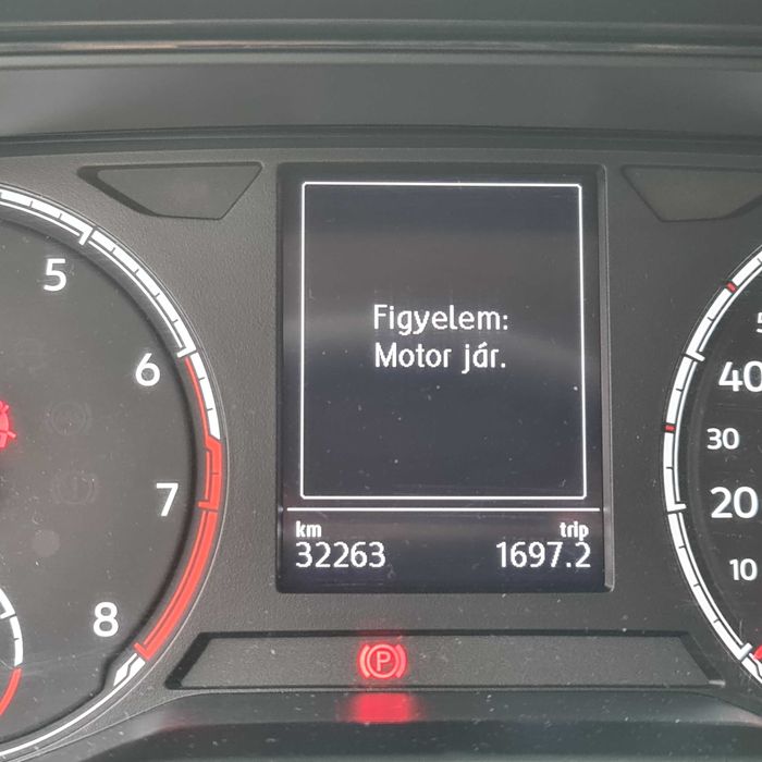 Volkswagen Polo, an fabricație 2020, motor de 1l, benzină, 96 CP, gri.