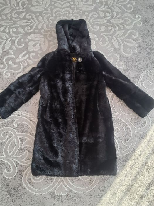 шуба норковая б.у.