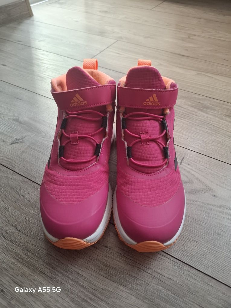 Оригинални зимни детски обувки Adidas