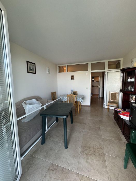 Продава се Тристаен апартамент в Бургас, Долно Езерово - 77 кв.м за 1212 €/кв.м - Снимка #7