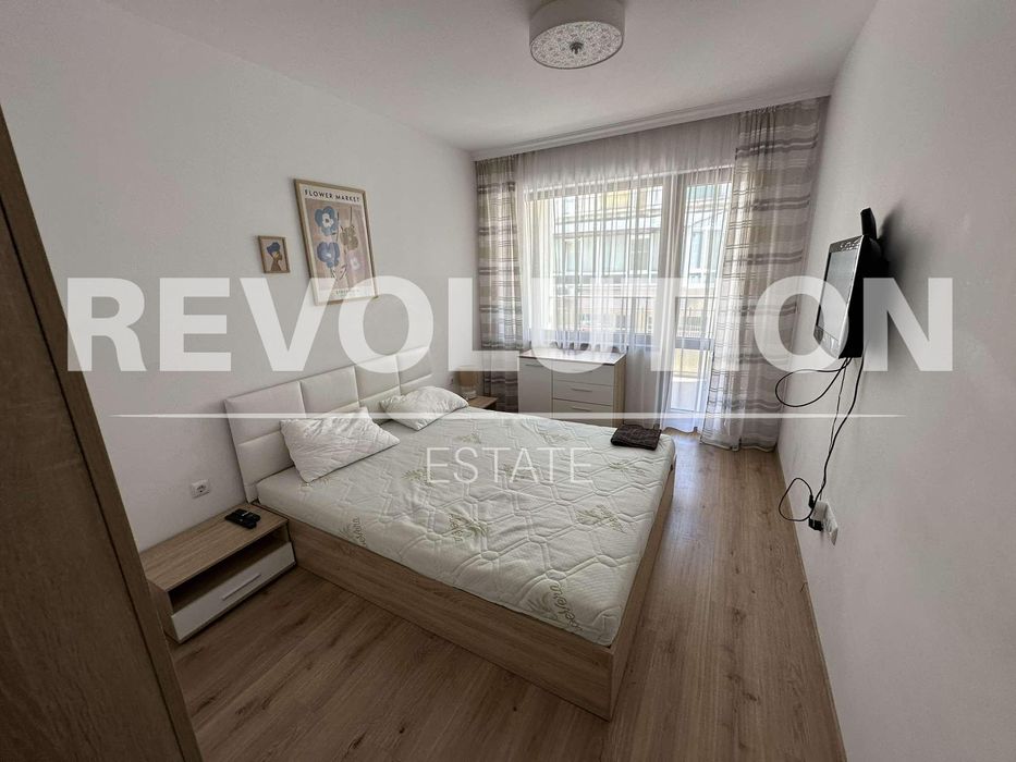 Дава се под наем Двустаен апартамент в Варна, Левски - 56 кв.м за 520 € - Снимка #2