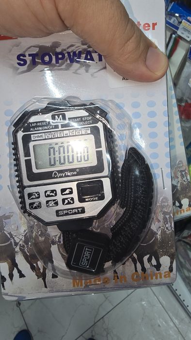 Свистки сулейские и секундомеры