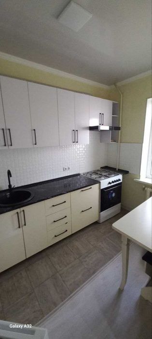 Продается квартира, 2/4/4 Дархан Новомосковская, с новым евроремонтом