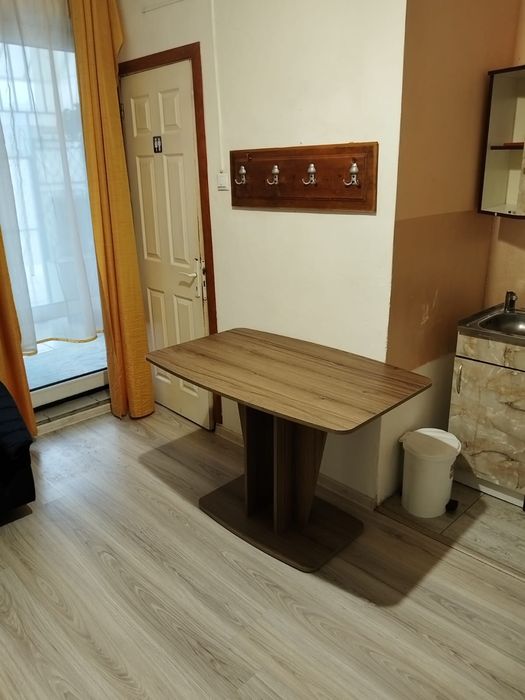 De închiriat Garsoniera la casa