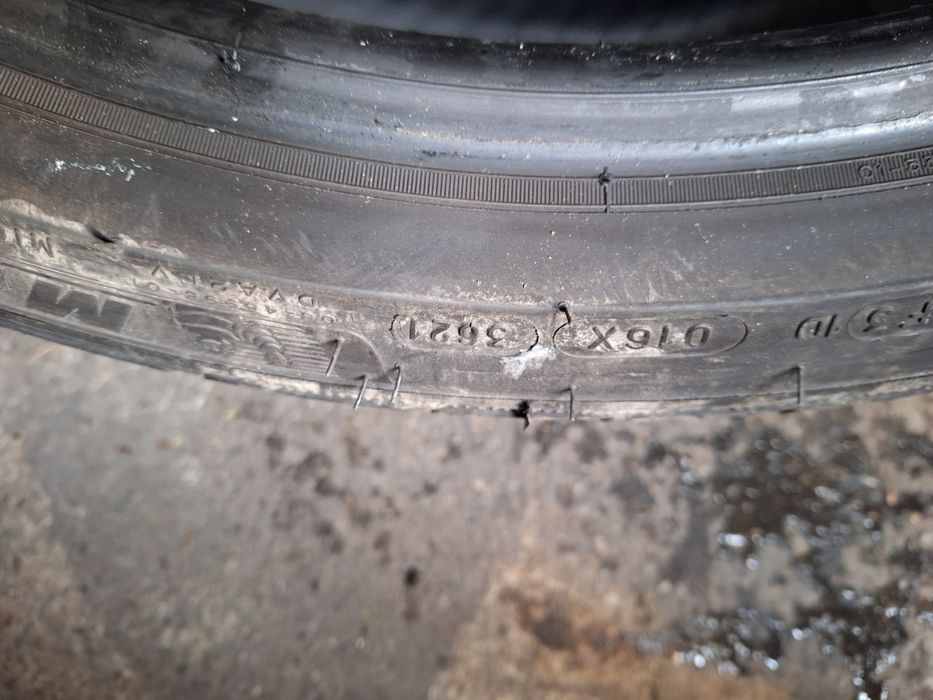Anvelope Michelin 275/35/19 m+s 2 buc ff bune
