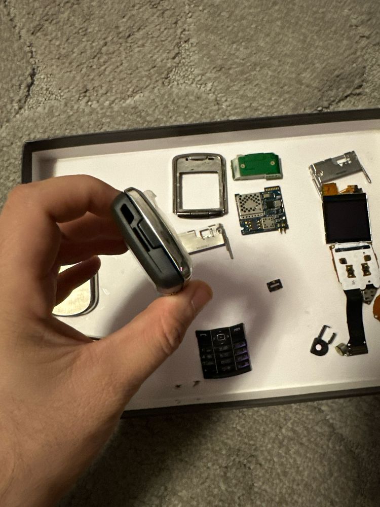 Nokia 8800 zapchast
