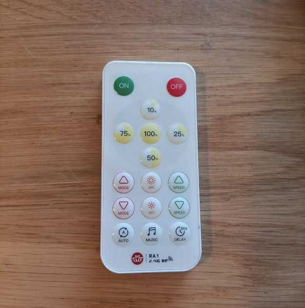 НОВА! LED лента FCOB 24V 5м, 4000K, с Bluetooth и захранване