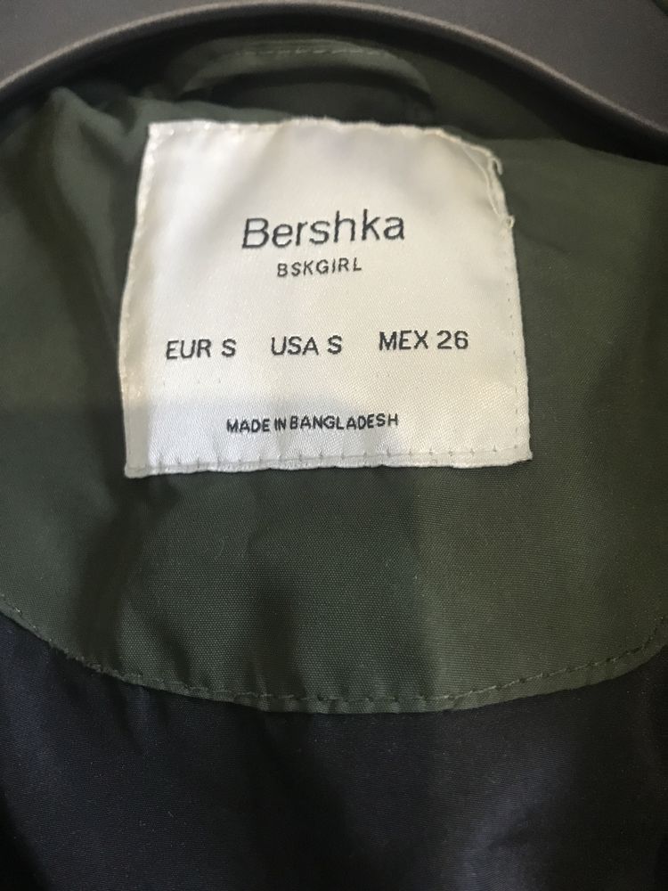 Зимно - пролетно яке Bershka