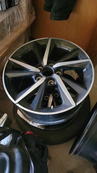 Jante 17"  Toyota AURIS Hibrid