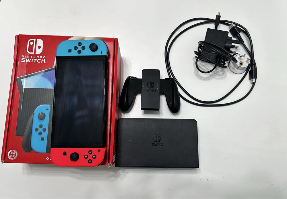 Nintendo Switch OLED