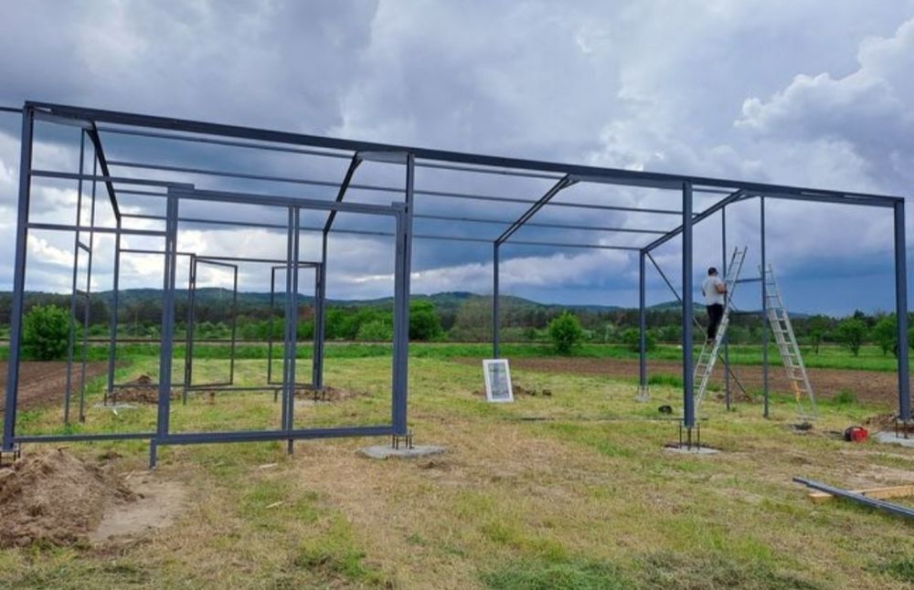 Vând hale metalice la orice dimensiune