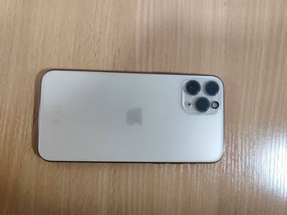 iphone 11 pro Gold 64 gb