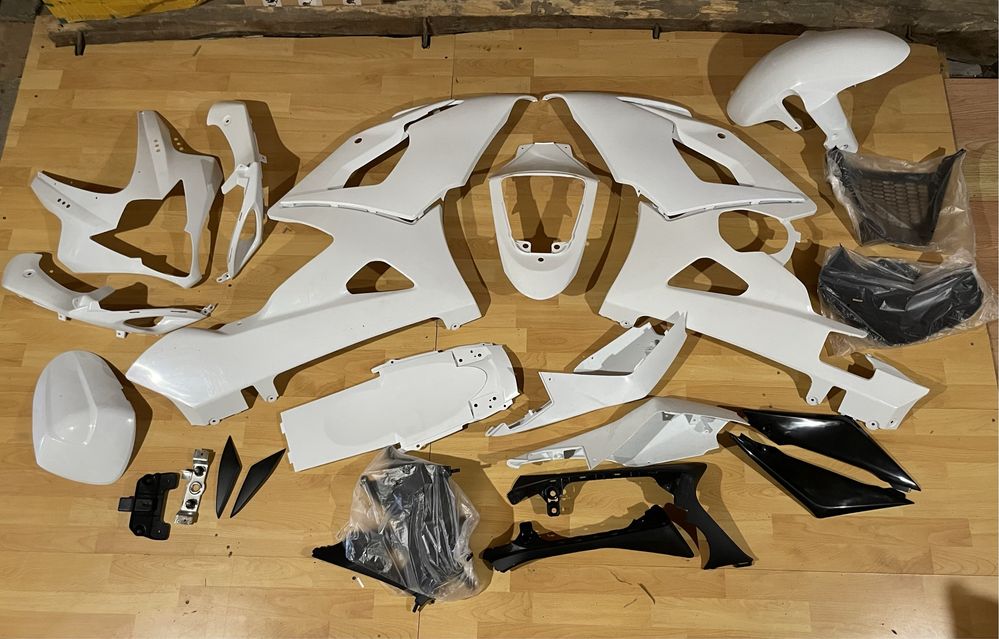 Suzuki GSXR 600/750/1000 К4/К5/K6/К7/K8/К9/L0 спойлери