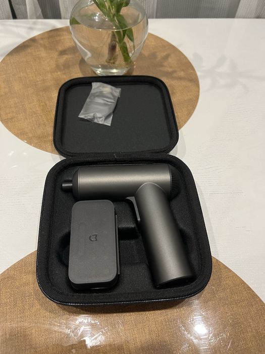Аккумуляторная отвертка Xiaomi Mijia Electric Screwdriver