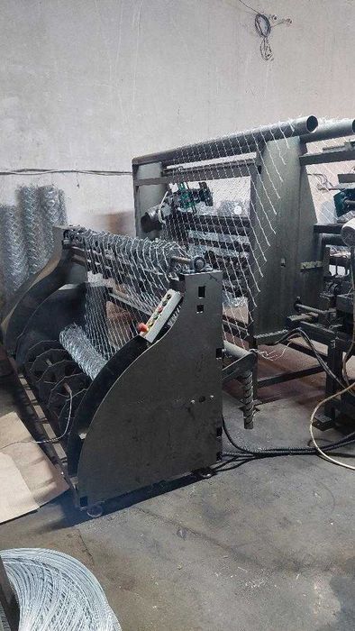 Masina Impletit Plasa de Gard