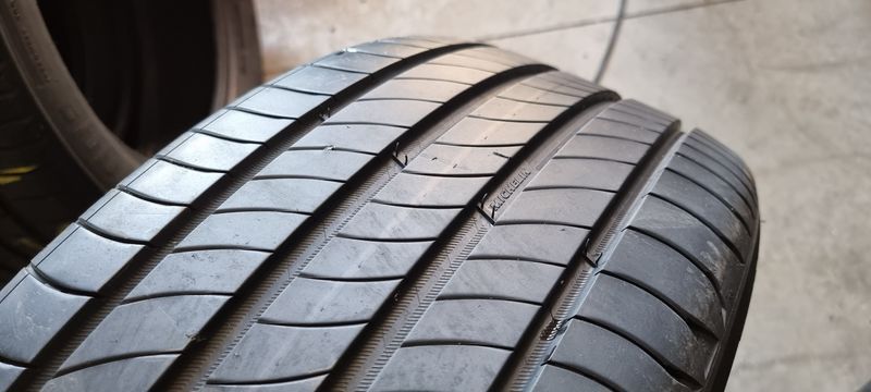 235/50/19 MICHELIN 4бр