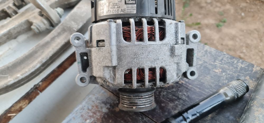Alternator audi a4 b6,b7 1.8t 2.0
