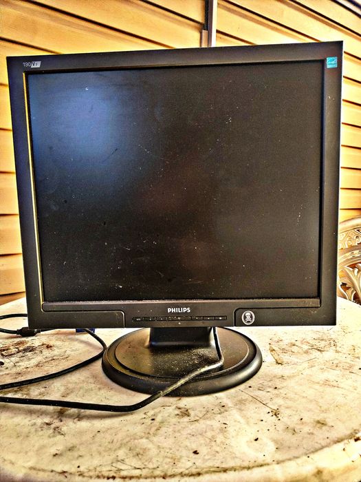 Продам монитор Philips