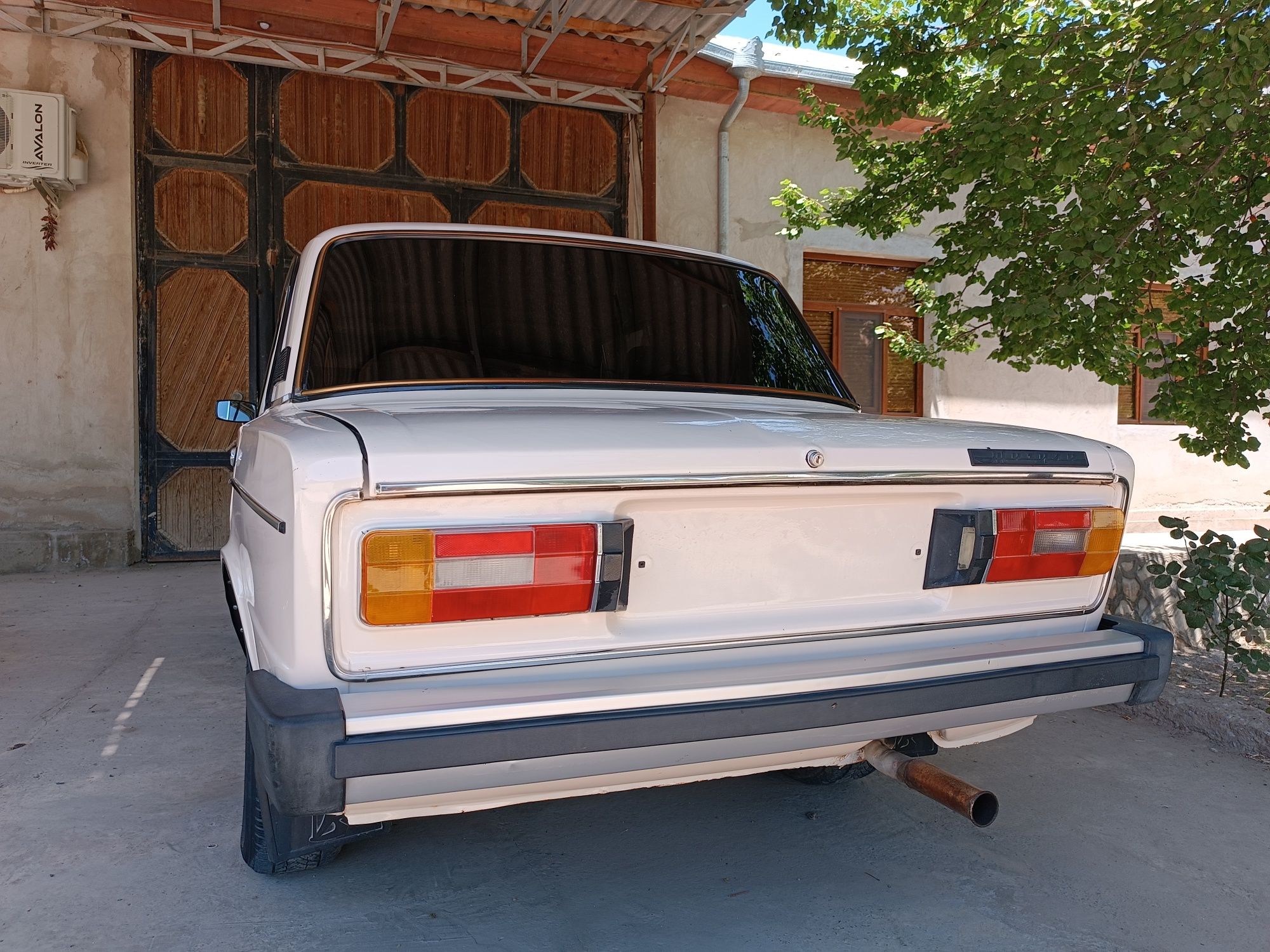 Vaz2106 sotiladi