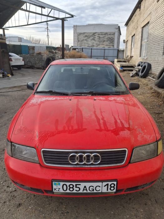 Audi a4 (b5) объем 1.6, автомат