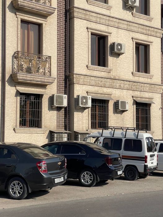 продажа офиса и квартиры. 92м2+92м2.