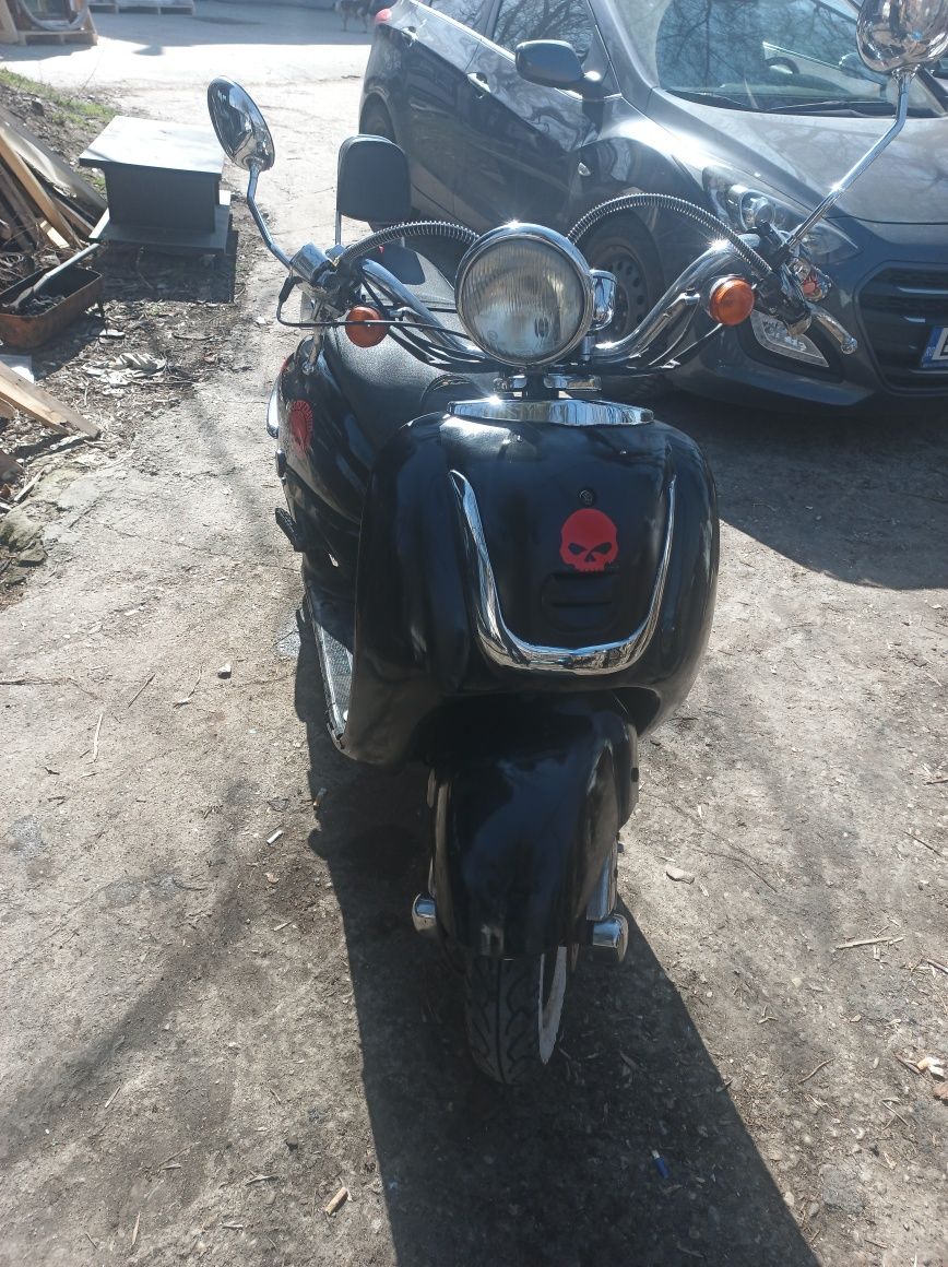 Scuter znen 50 cc