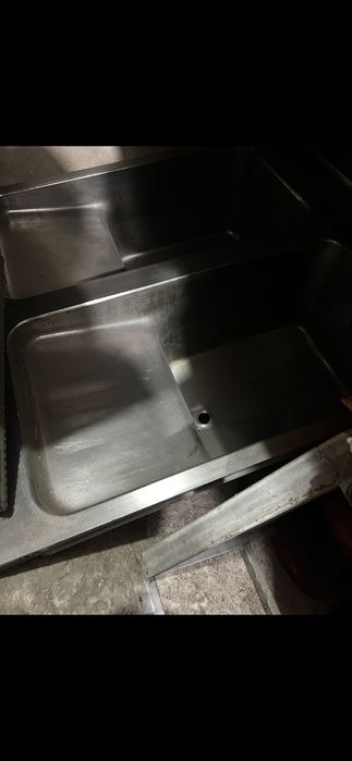 Продается мойка двайной чистый