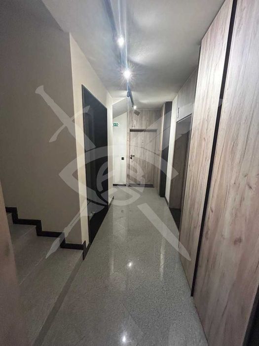 Продава се Тристаен апартамент в София, Център - 100 кв.м за 2770 €/кв.м - Снимка #11