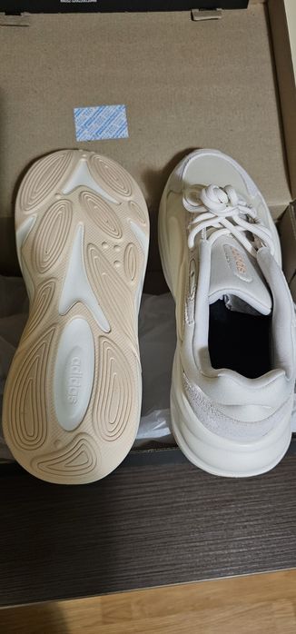 Adidas Ozelle 39 1/3