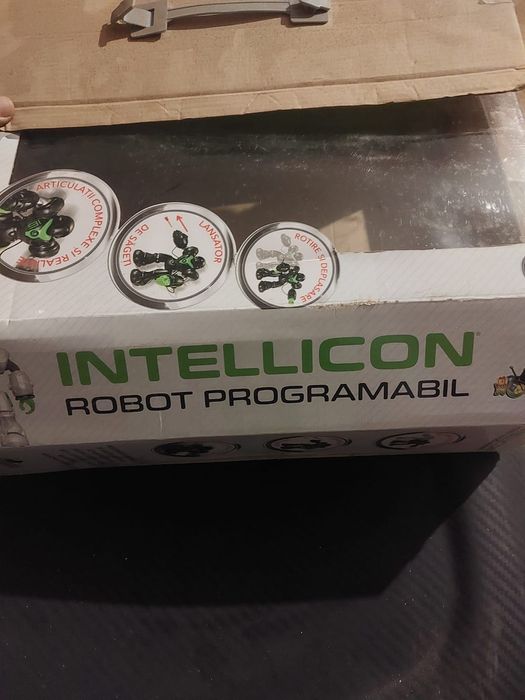 Robot intellicon programabile noriel