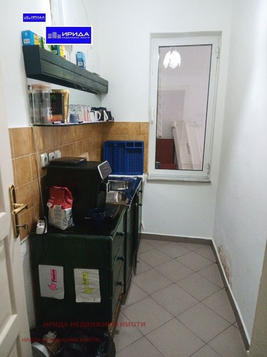 Офис с лице на бул. Васил Левски до НДК