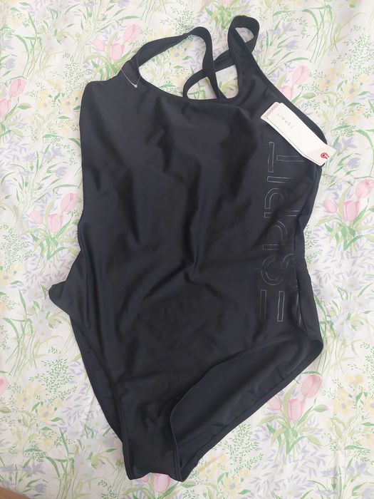 Бански костюм ESPRIT- цял