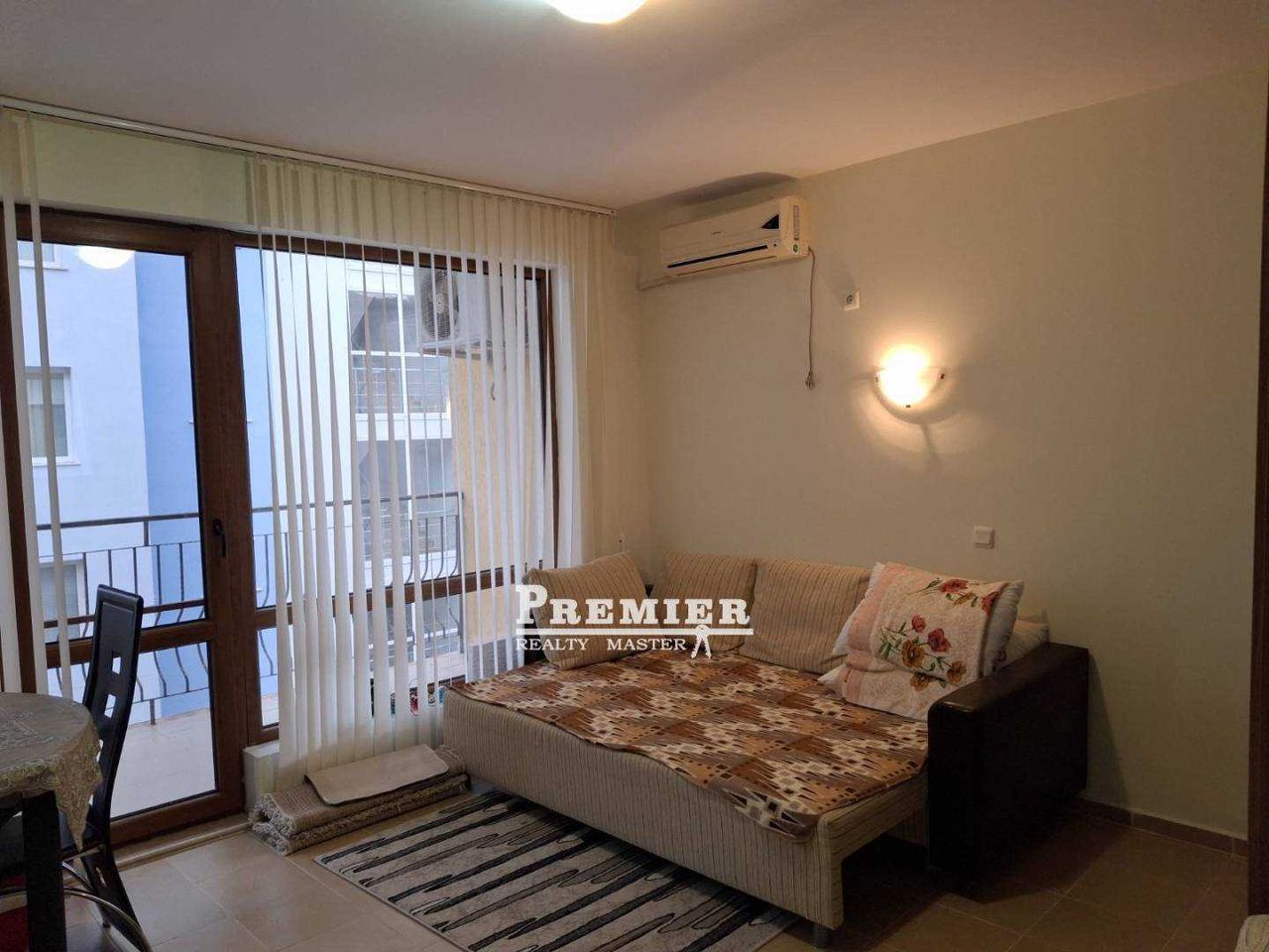 Продава се Едностаен апартамент в к.к. Слънчев бряг - 40 кв.м за 1125 €/кв.м - Снимка #6