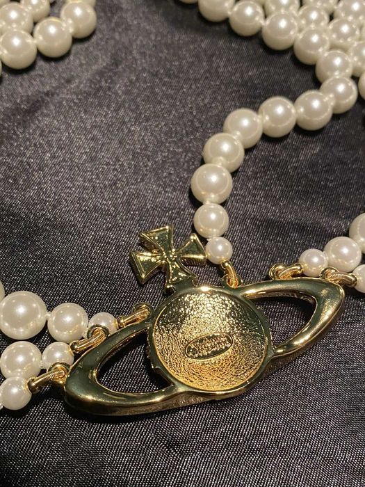 Vivienne Westwood Колие