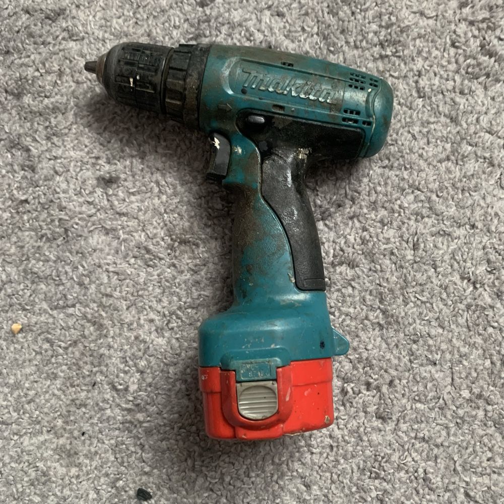Акумулаторен Винтоверт Makita 6270D