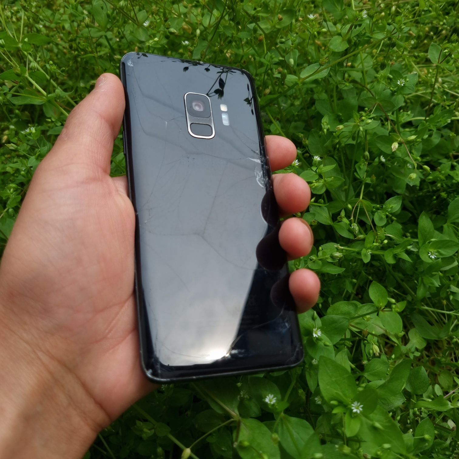 Samsung Galaxy S9 sotiladi