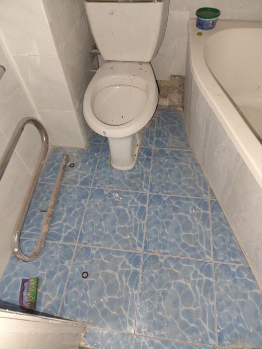 Чиланзар 13.  1 комнатная 2 х 6 балкон с ремонтом