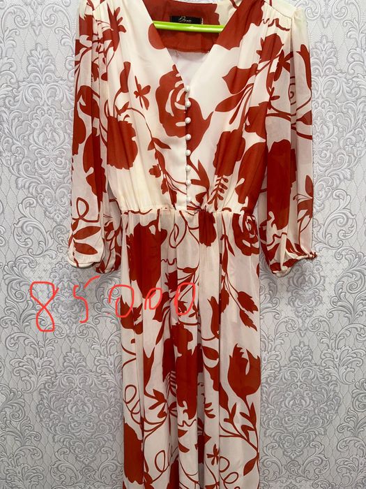 Жуда арзон нархларга сотаман