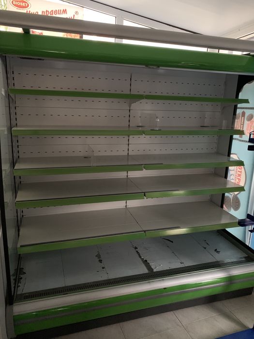 Хладилна витрина Наги 2м