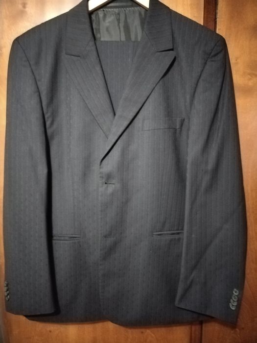 Мъжки костюми и сака