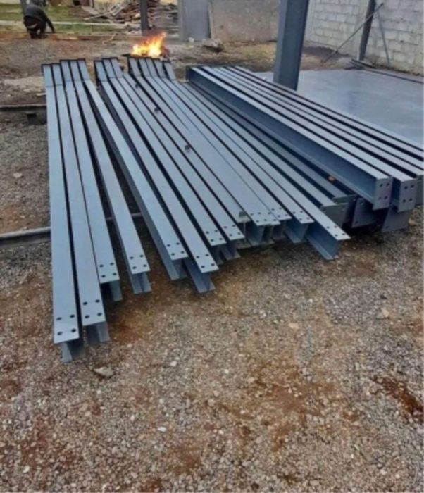 vând structură metalică redusă la preț 40% BLACK FRIDAY . DISCOUNTURl