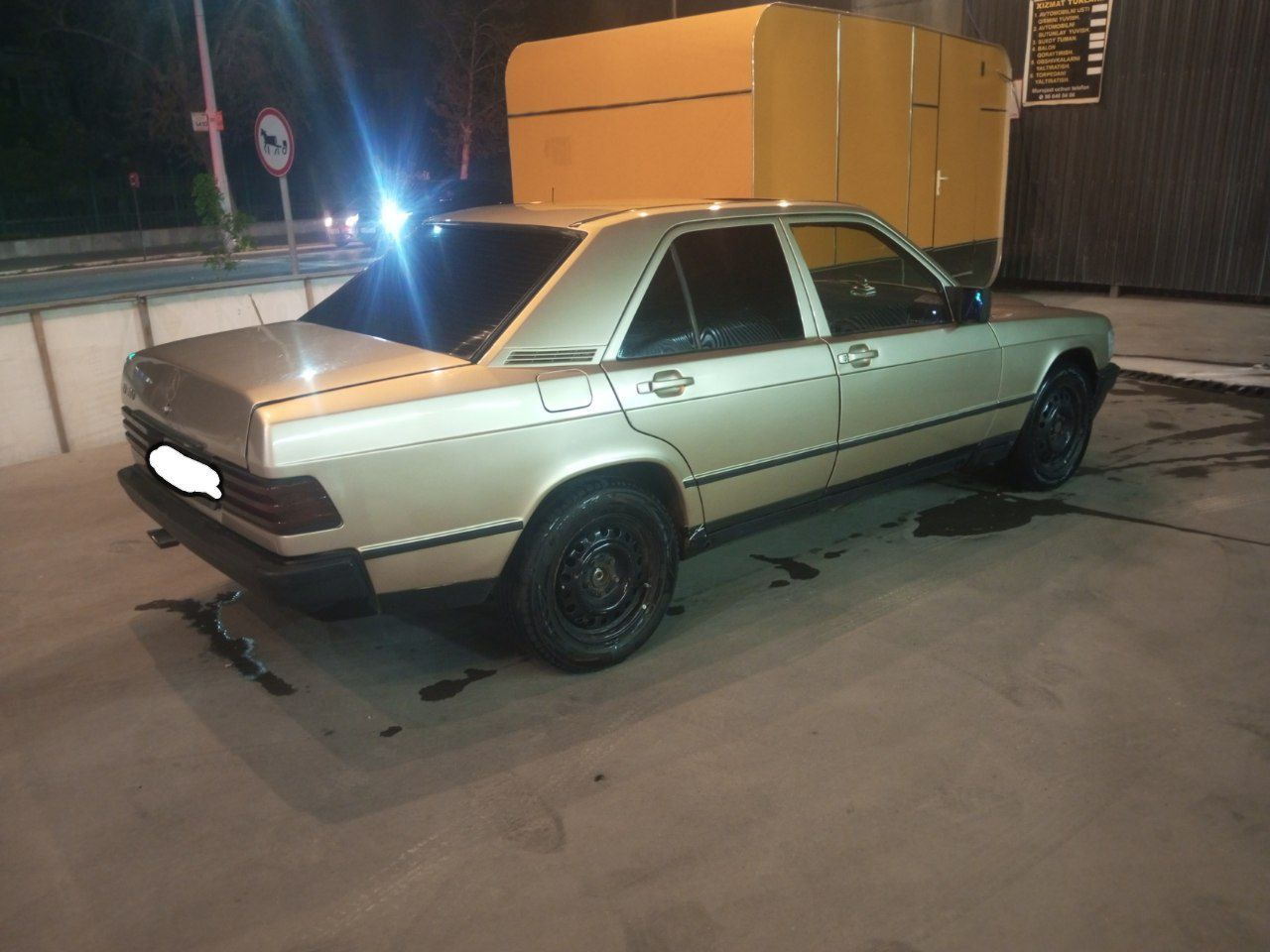 Mercedes benz 190
