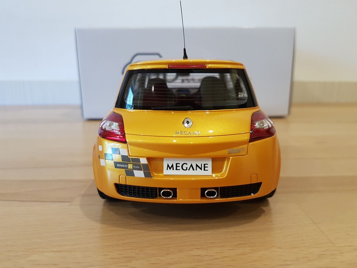 Macheta Renault Megane 2 RS, 1/18,Otto-Models