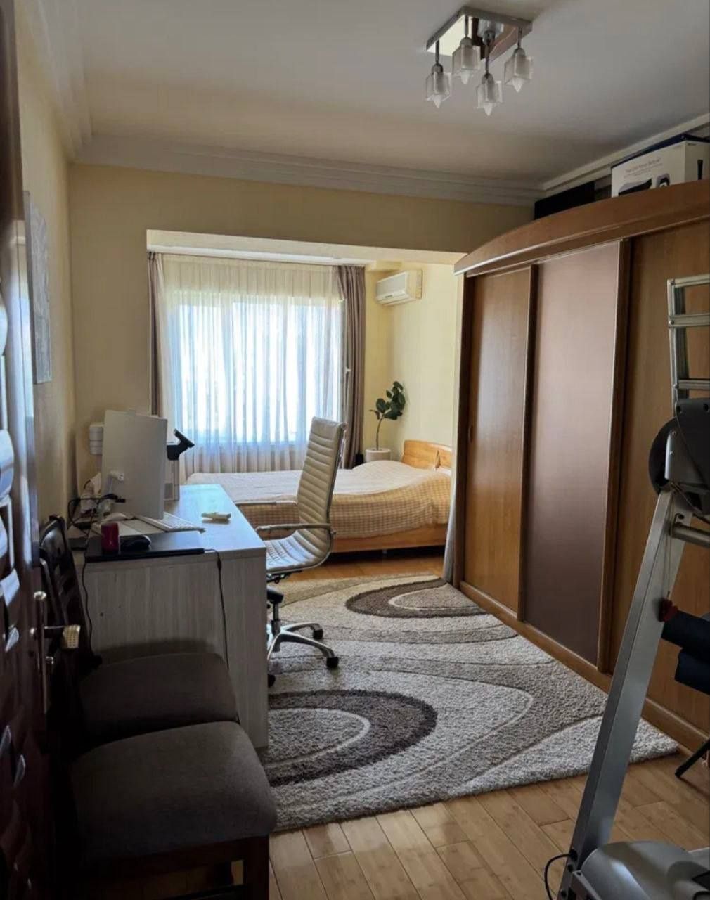 Продается 5ти ком квартира, ор-р: Пушкин Салар, 140 м²